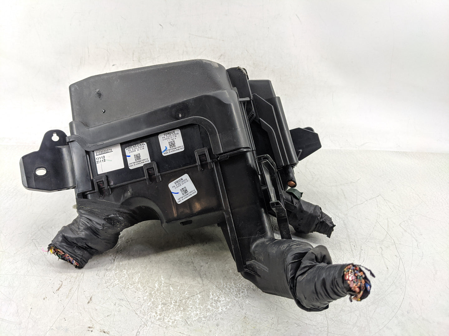 2022 Kia K5 Fusebox Fuse Box Panel Relay Module P/N:91955-L3450 Fits OEM Used Auto Parts - Oemusedautoparts1.com