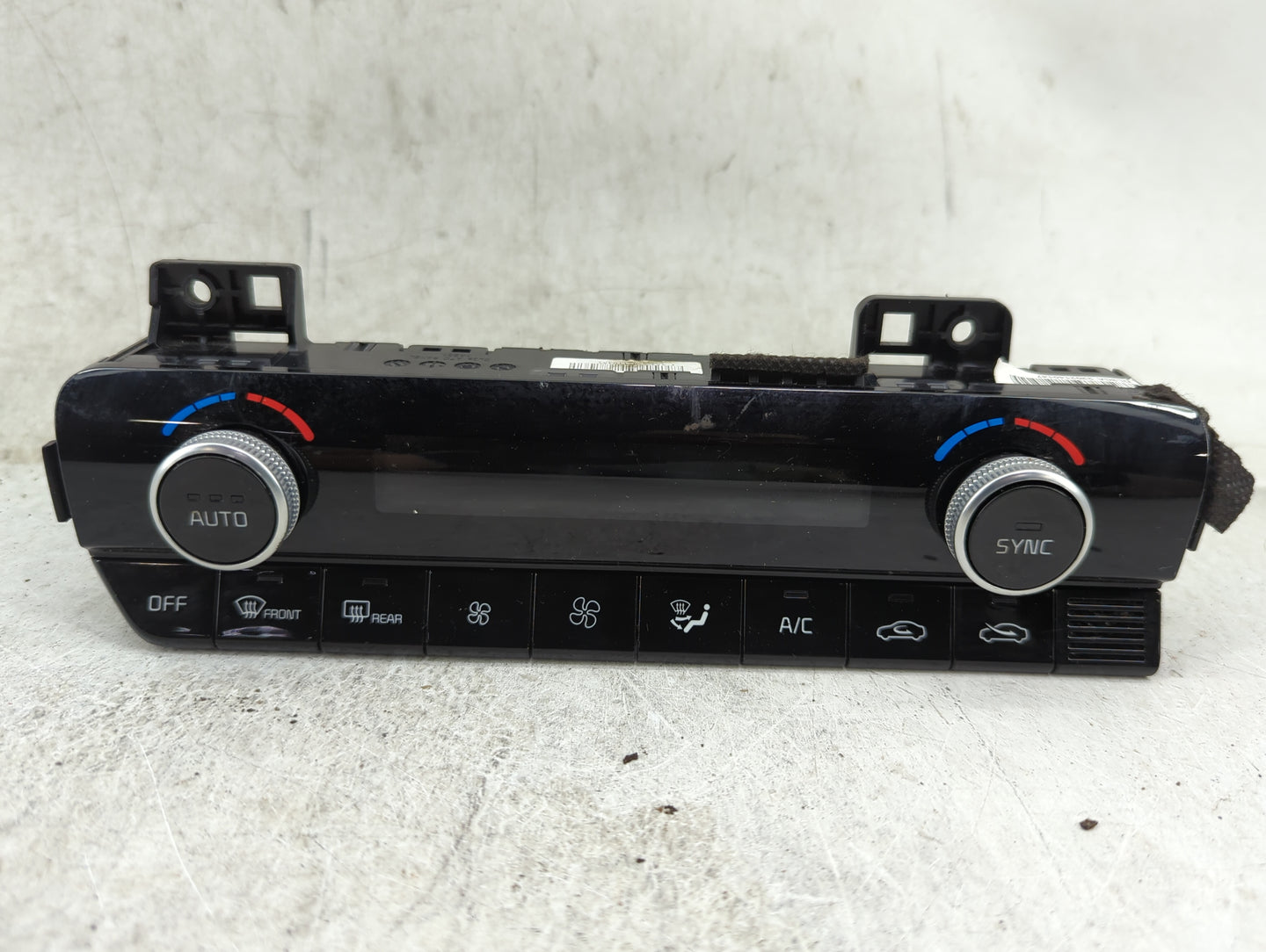 2022 Kia K5 Climate Control Module Temperature AC/Heater Replacement P/N:97250-L3200 Fits OEM Used Auto Parts - Oemusedautop