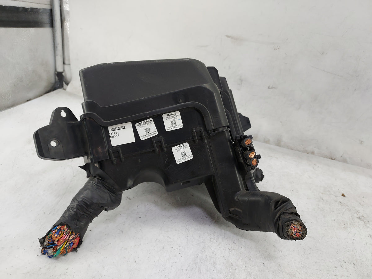 2022 Kia K5 Fusebox Fuse Box Panel Relay Module P/N:91400L30200A 2107260792 Fits OEM Used Auto Parts - Oemusedautoparts1.com