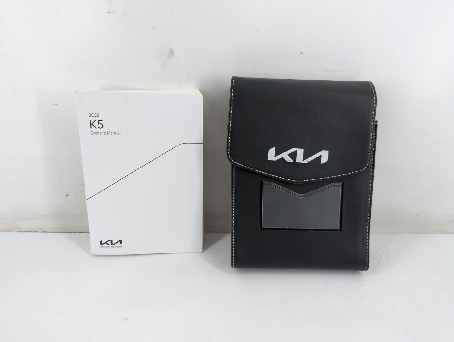 2022 Kia K5 Owners Manual Book Guide P/N:NEG5-EU21I OEM Used Auto Parts - Oemusedautoparts1.com