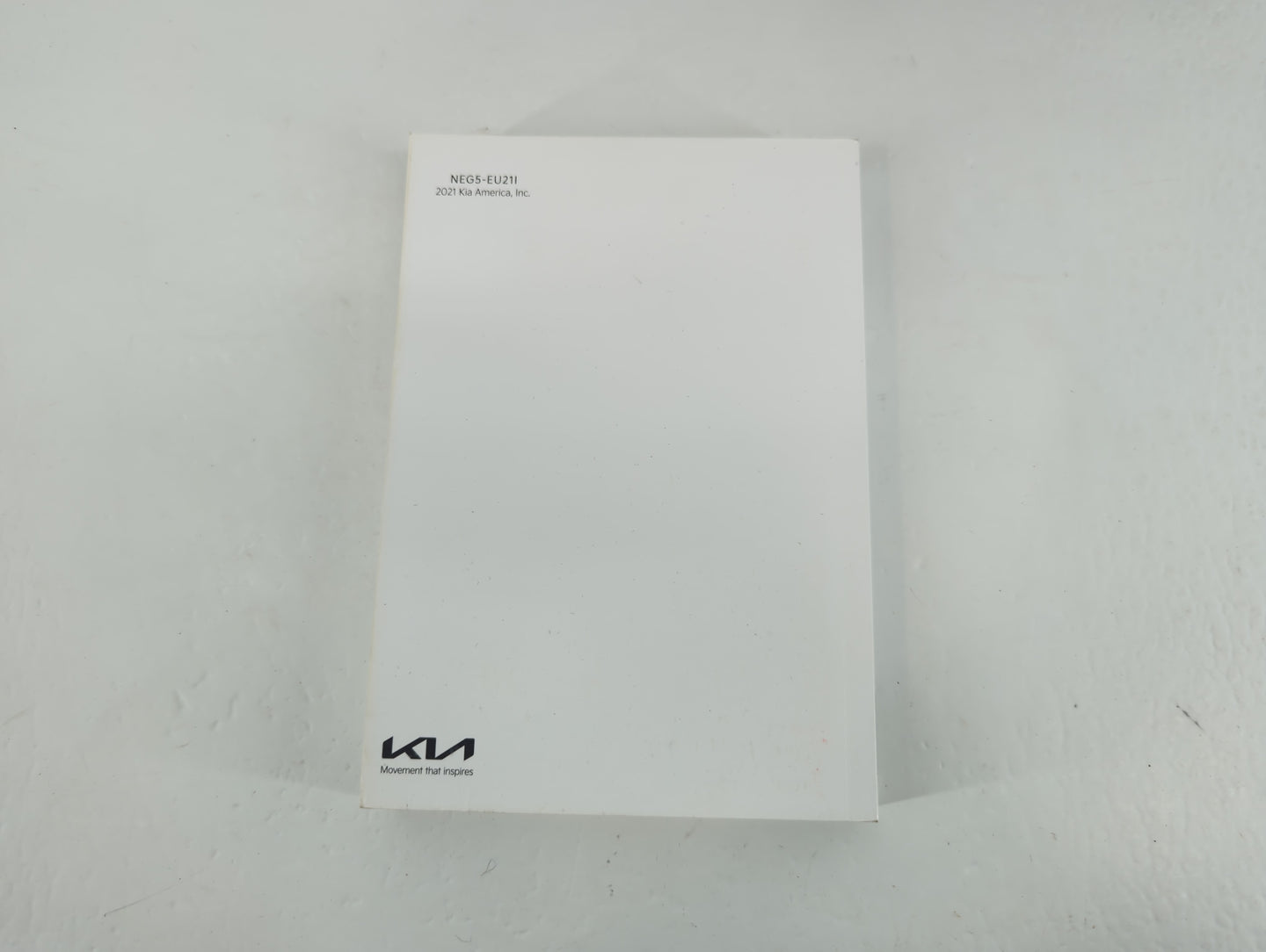 2022 Kia K5 Owners Manual Book Guide P/N:NEG5-EU21I OEM Used Auto Parts - Oemusedautoparts1.com