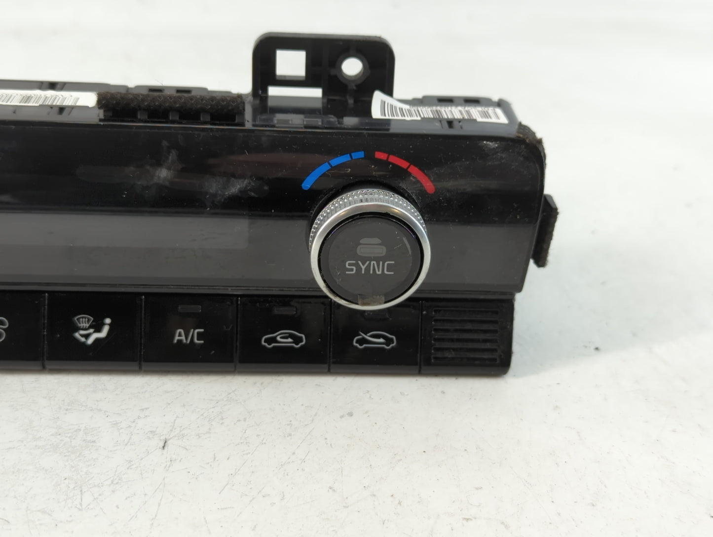 2021 Kia K5 Climate Control Module Temperature AC/Heater Replacement P/N:97250-L3200 Fits OEM Used Auto Parts - Oemusedautop