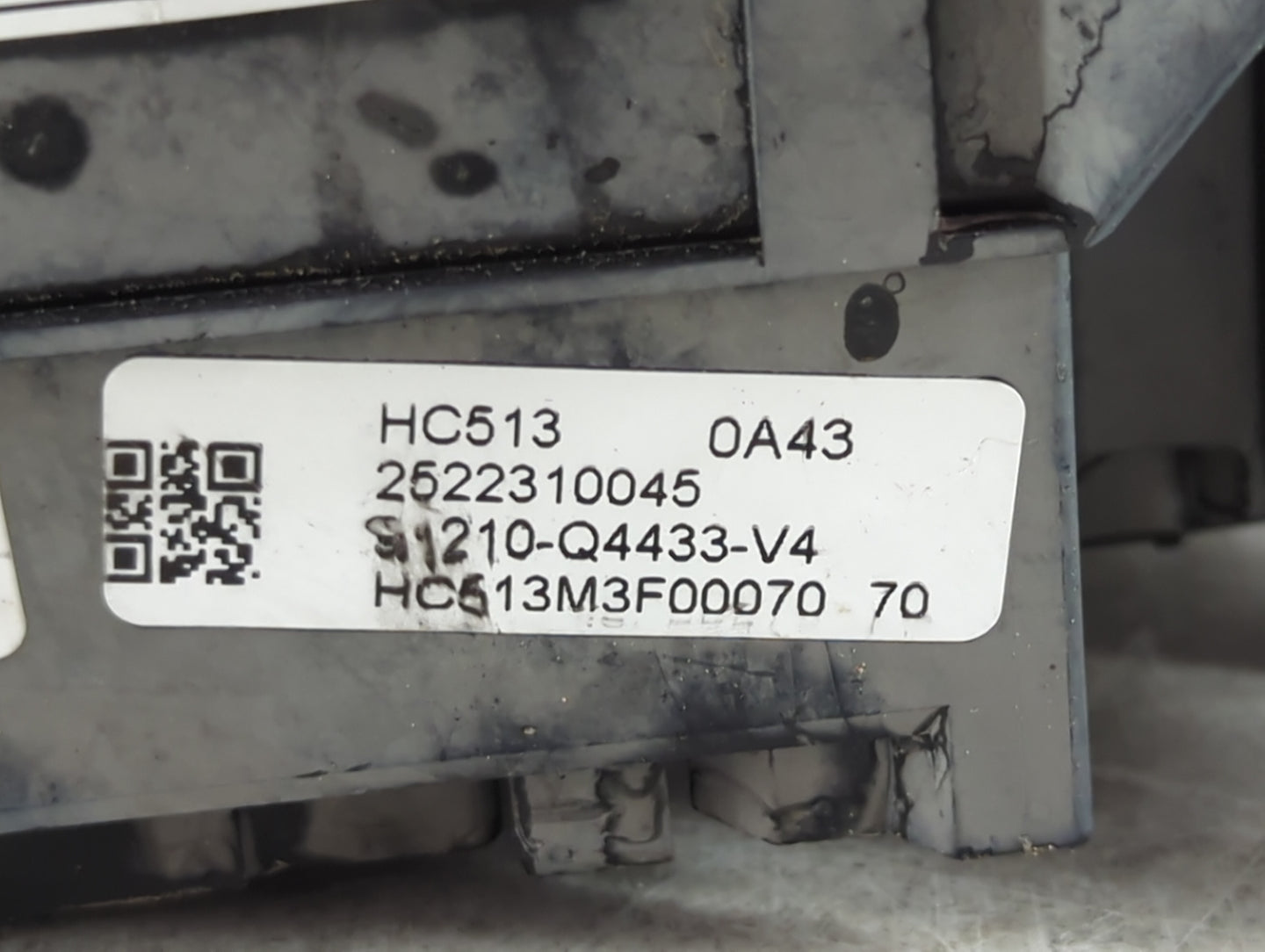 2020 Kia Niro Fusebox Fuse Box Panel Relay Module Fits OEM Used Auto Parts - Oemusedautoparts1.com