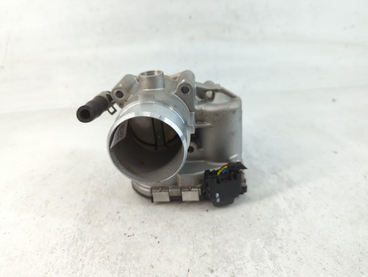 2017-2020 Kia Niro Throttle Body P/N:35100-03HA0 Fits Fits 2017 2018 2019 2020 2021 2022 OEM Used Auto Parts - Oemusedautopa