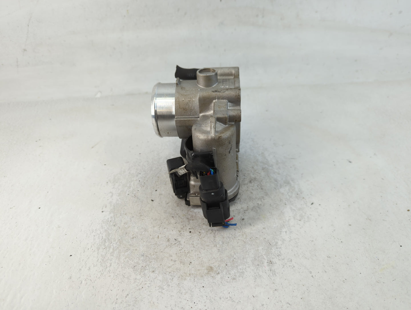 2017-2020 Kia Niro Throttle Body P/N:35100-03HA0 Fits Fits 2017 2018 2019 2020 2021 2022 OEM Used Auto Parts - Oemusedautopa