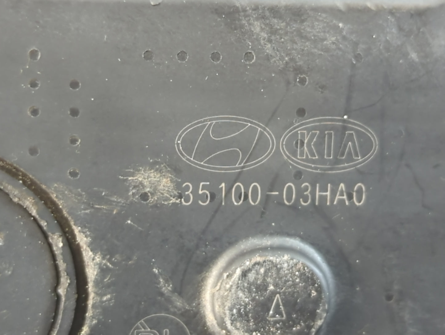 2017-2020 Kia Niro Throttle Body P/N:35100-03HA0 Fits Fits 2017 2018 2019 2020 2021 2022 OEM Used Auto Parts - Oemusedautopa