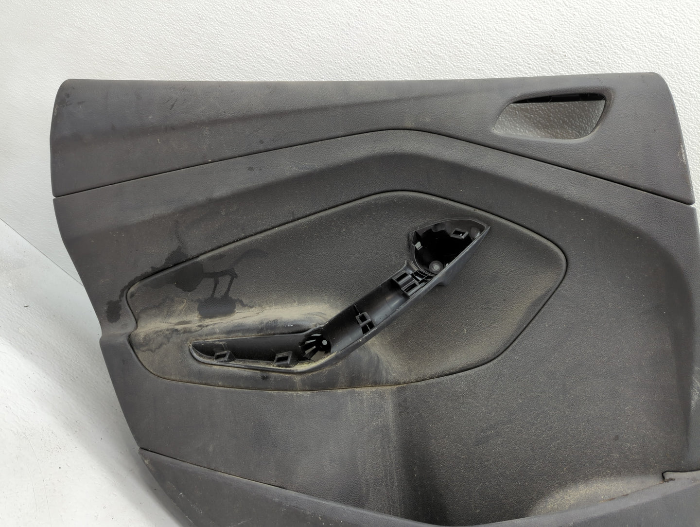 2022 Kia Niro Front Left Driver Interior Door Panel Trim - Oemusedautoparts1.com