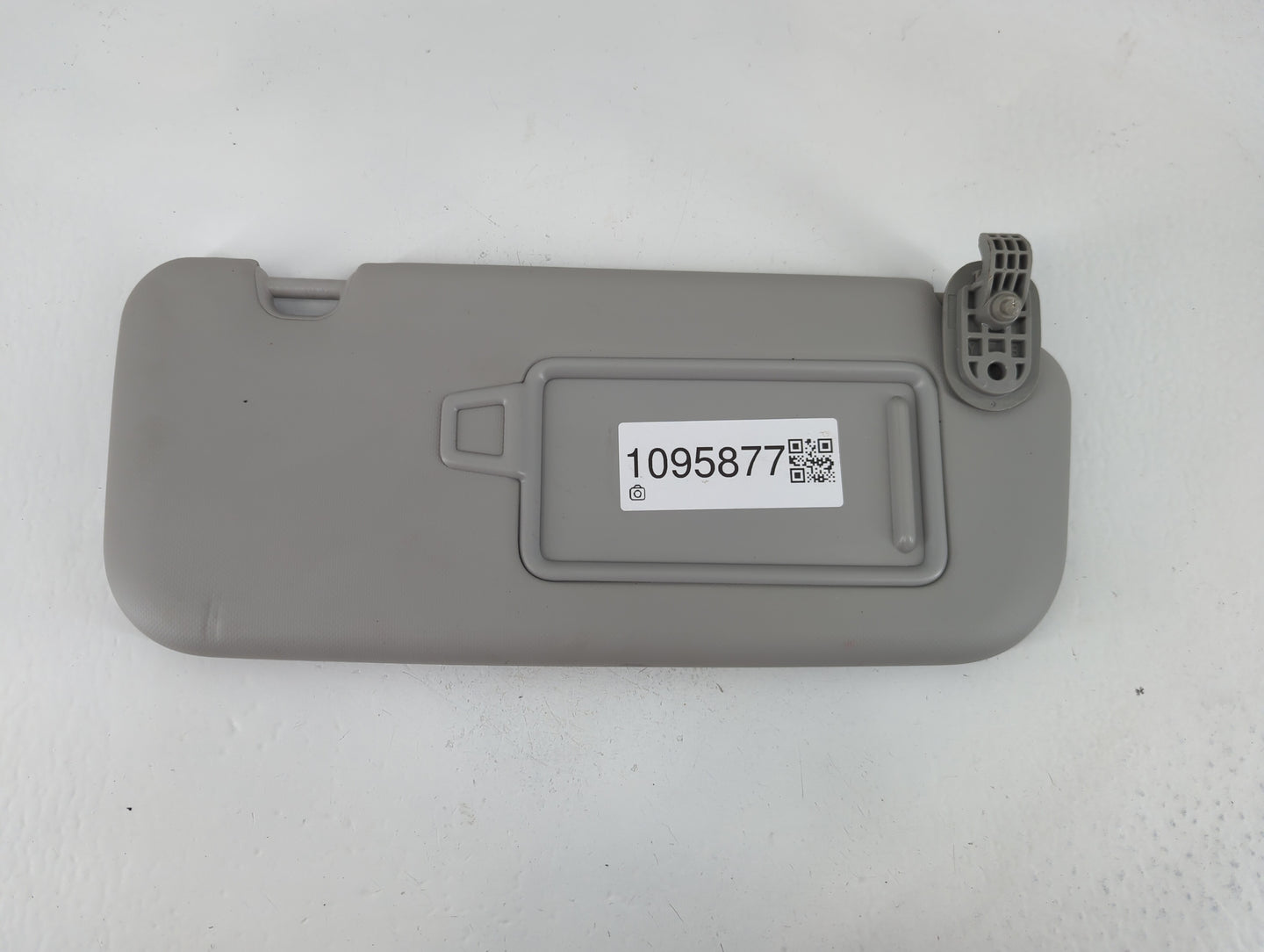 2018-2020 Kia Rio Sun Visor Shade Replacement Passenger Right Mirror Fits Fits 2018 2019 2020 2021 2022 OEM Used Auto Parts 
