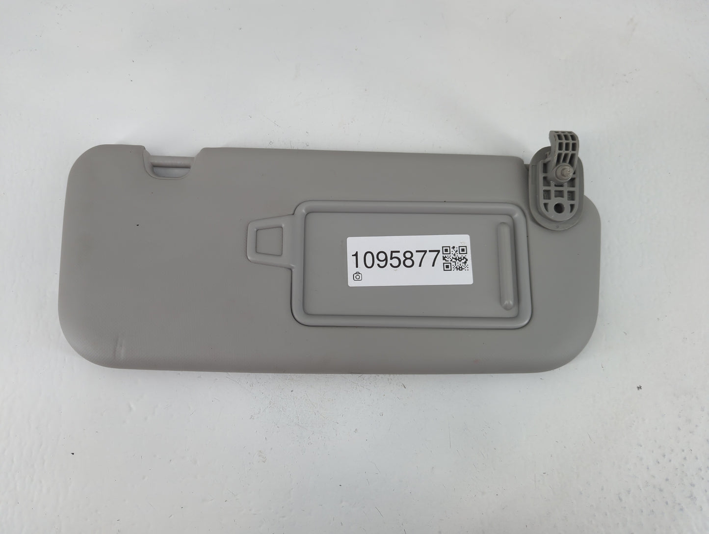 2018-2020 Kia Rio Sun Visor Shade Replacement Passenger Right Mirror Fits Fits 2018 2019 2020 2021 2022 OEM Used Auto Parts 