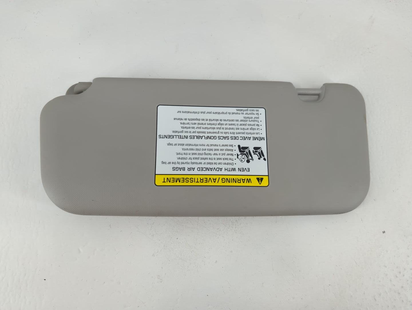 2018-2020 Kia Rio Sun Visor Shade Replacement Passenger Right Mirror Fits Fits 2018 2019 2020 2021 2022 OEM Used Auto Parts 