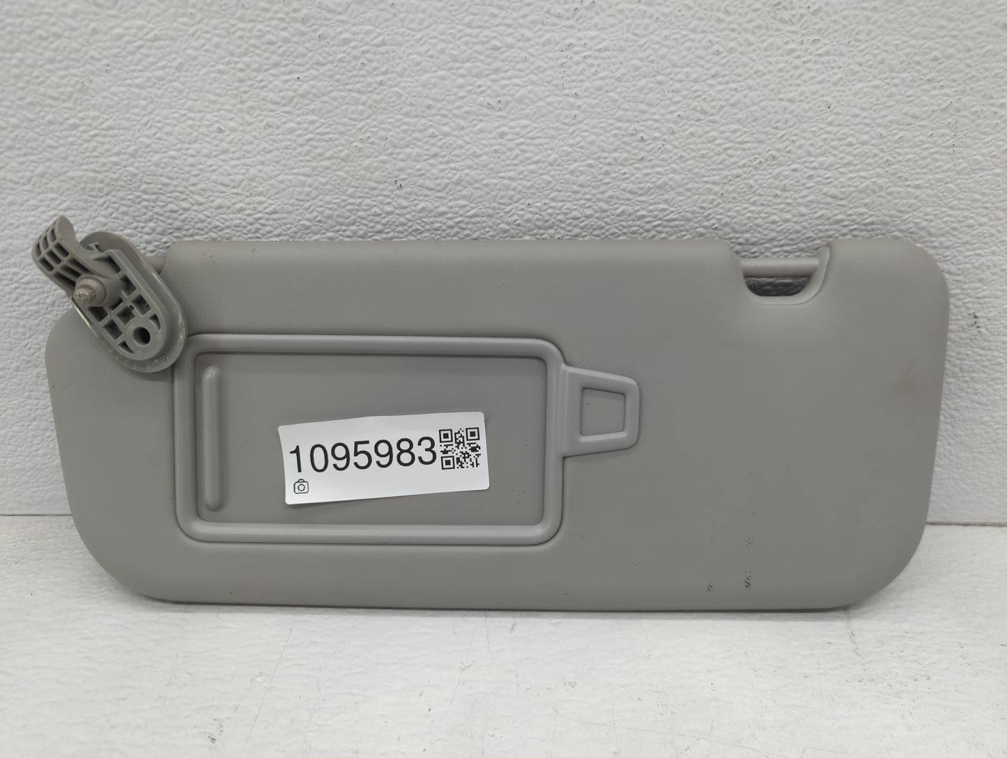 2018-2020 Kia Rio Sun Visor Shade Replacement Driver Left Mirror Fits Fits 2018 2019 2020 2021 2022 OEM Used Auto Parts - Oe