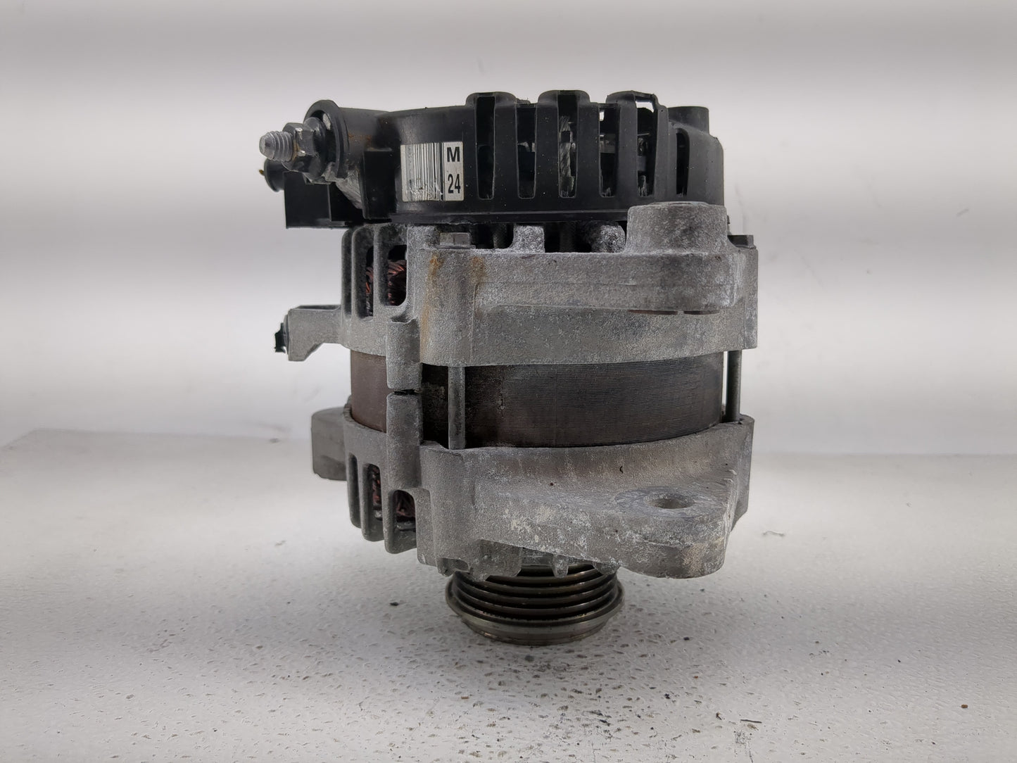 2020 Kia Rio Alternator Replacement Generator Charging Assembly Engine OEM P/N:2715559 37300-2M417 Fits Fits 2021 2022 OEM U