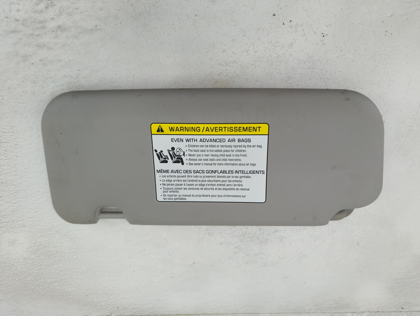 2018-2020 Kia Rio Sun Visor Shade Replacement Passenger Right Mirror Fits Fits 2018 2019 2020 2021 2022 OEM Used Auto Parts 