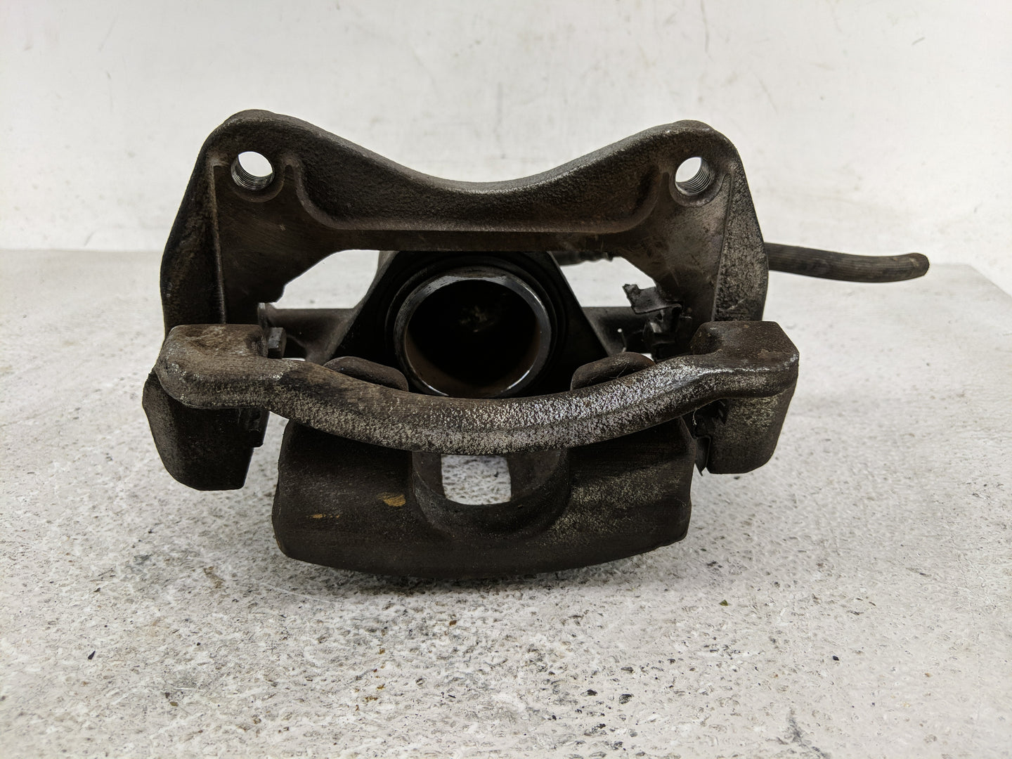 2018-2020 Kia Rio Front Driver Left Brake Caliper - Oemusedautoparts1.com