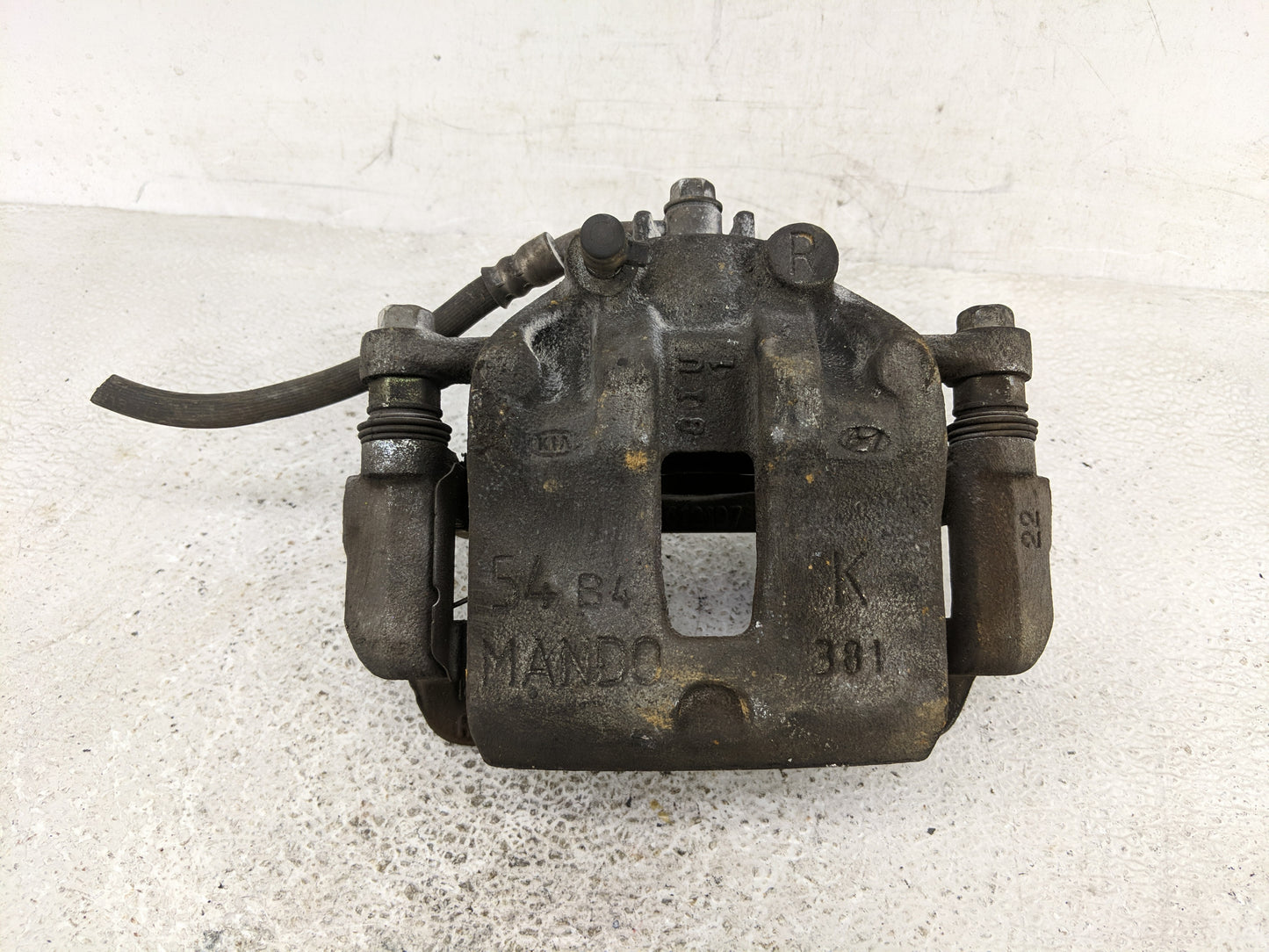 2018-2020 Kia Rio Front Driver Left Brake Caliper - Oemusedautoparts1.com