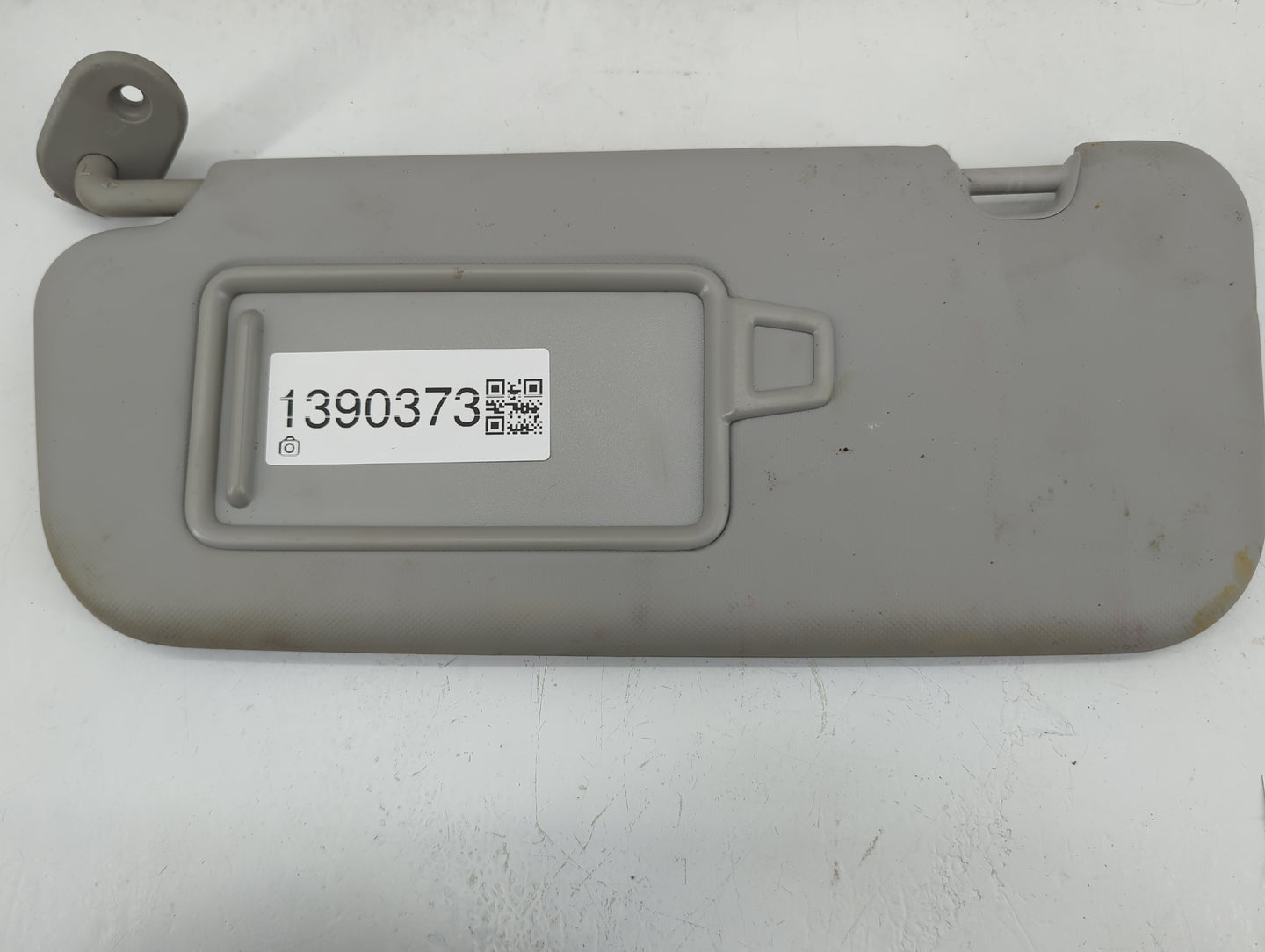 2018-2020 Kia Rio Sun Visor Shade Replacement Driver Left Mirror Fits Fits 2018 2019 2020 2021 2022 OEM Used Auto Parts - Oe