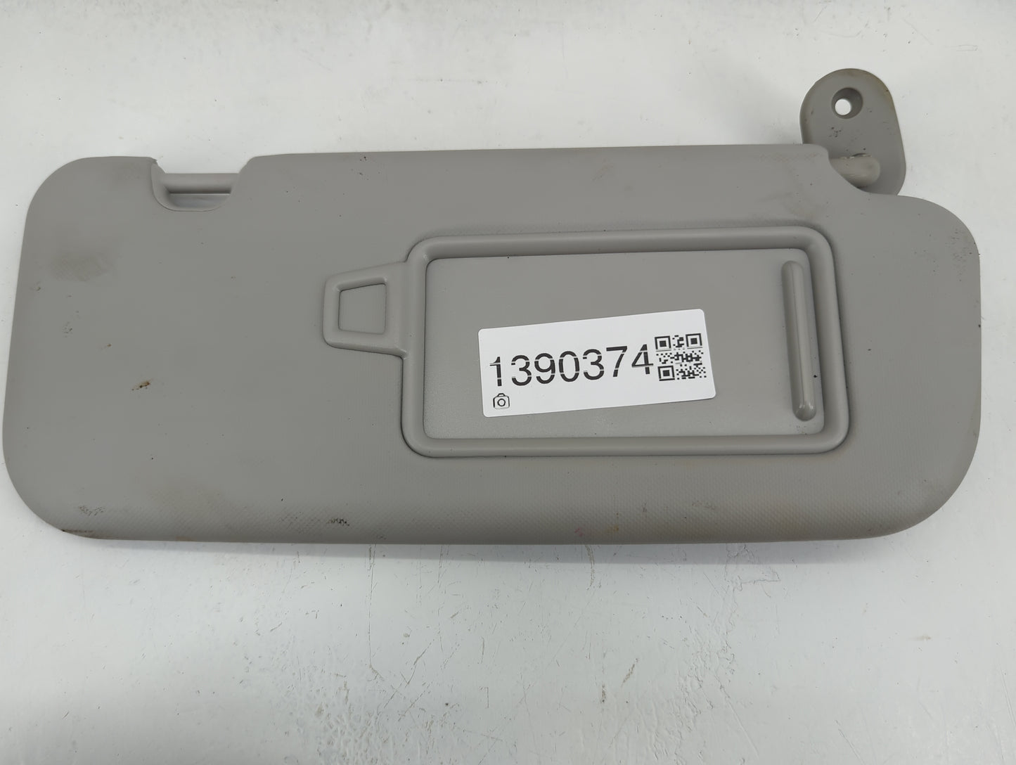 2018-2020 Kia Rio Sun Visor Shade Replacement Passenger Right Mirror Fits Fits 2018 2019 2020 2021 2022 OEM Used Auto Parts 