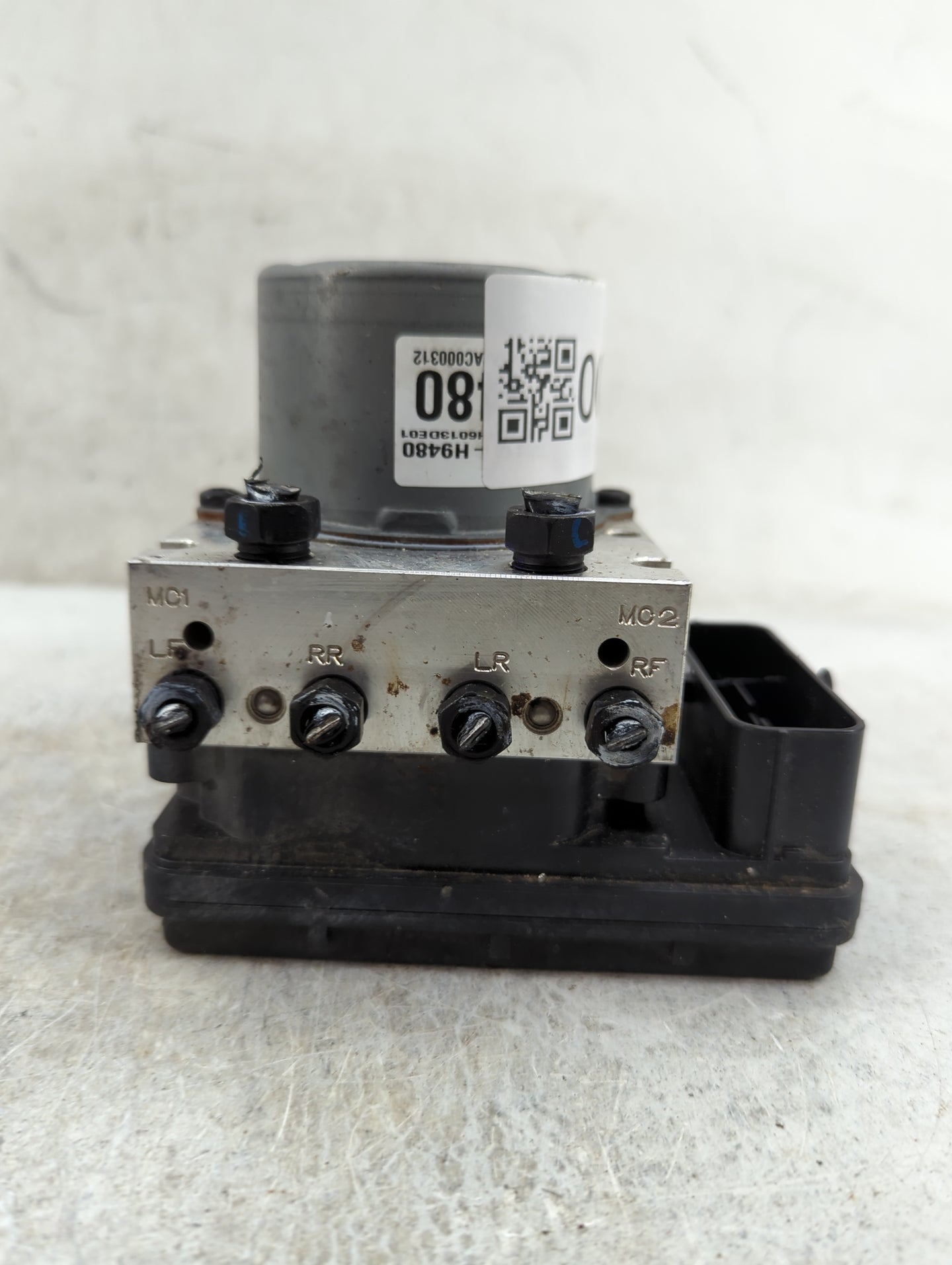 2022 Kia Rio ABS Pump Control Module Replacement P/N:BE6003DE00 A1002241ACD, DE2GAB1B12-2-0511, HECM2G20GBV0511 Fits OEM Use