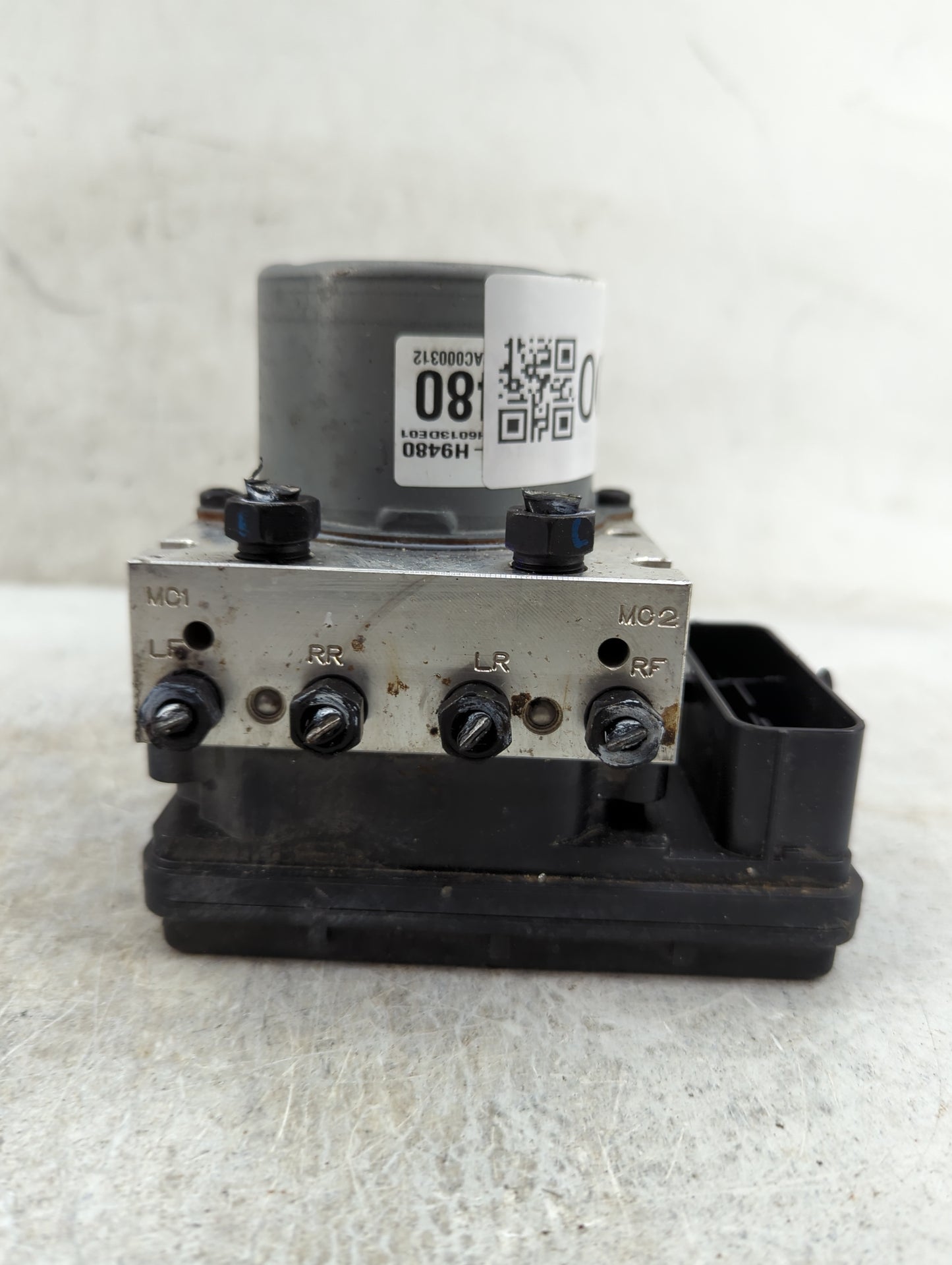 2022 Kia Rio ABS Pump Control Module Replacement P/N:BE6003DE00 A1002241ACD, DE2GAB1B12-2-0511, HECM2G20GBV0511 Fits OEM Use