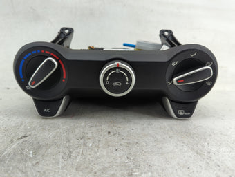 compare product 2022 Kia Rio Climate Control Module Temperature AC/Heater Replacement P/N:97250H9130 QJ10000019, Q029913K Fits OEM Used Auto Parts