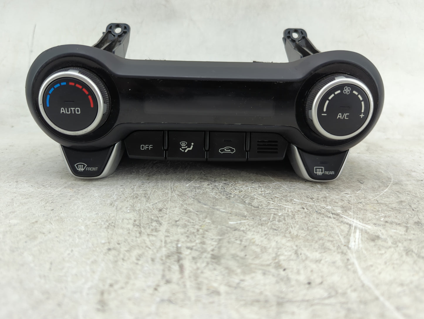 2022 Kia Rio Climate Control Module Temperature AC/Heater Replacement P/N:97250H9530 97250H9530 DB Fits OEM Used Auto Parts 