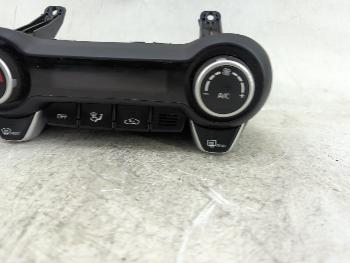 2022 Kia Rio Climate Control Module Temperature AC/Heater Replacement P/N:97250H9530 97250H9530 DB Fits OEM Used Auto Parts 