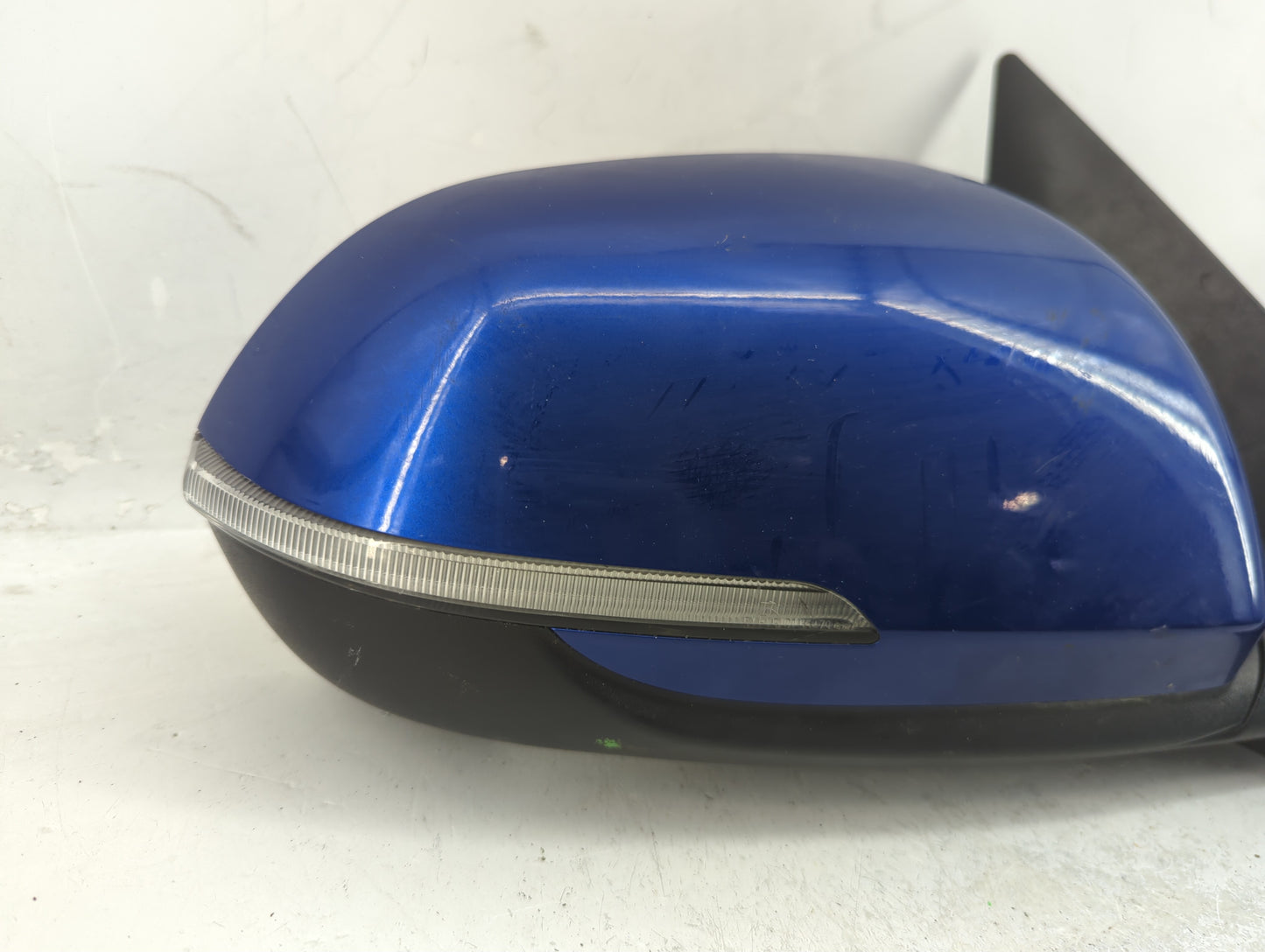 2021-2022 Kia Seltos Passenger Side View Mirror - Right Door Mirror OEM Used - Oemusedautoparts1.com