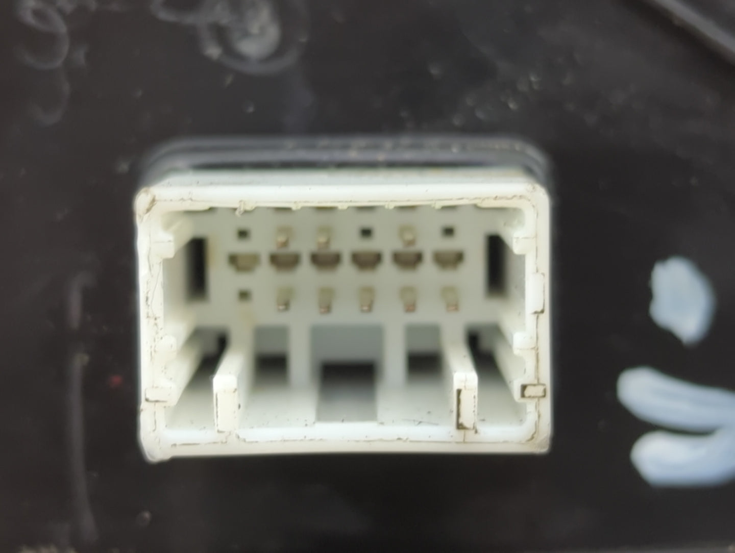 2021-2022 Kia Seltos Passenger Side View Mirror - Right Door Mirror OEM Used - Oemusedautoparts1.com