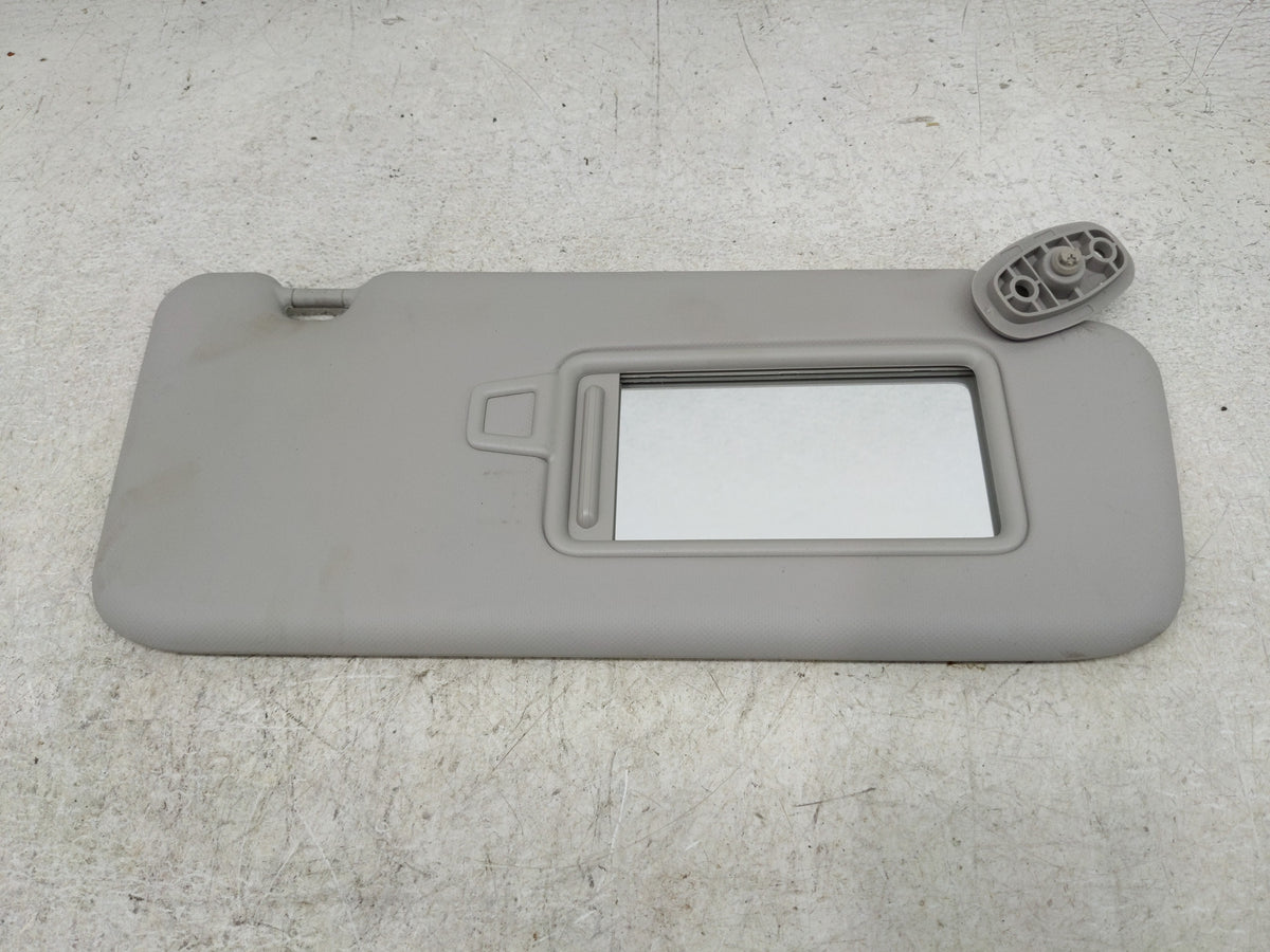 2021-2022 Kia Seltos Sun Visor Shade Replacement Passenger Right Mirror Fits Fits 2021 2022 OEM Used Auto Parts - Oemusedaut