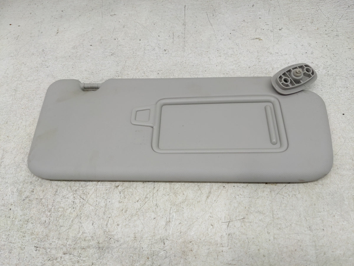 2021-2022 Kia Seltos Sun Visor Shade Replacement Passenger Right Mirror Fits Fits 2021 2022 OEM Used Auto Parts - Oemusedaut