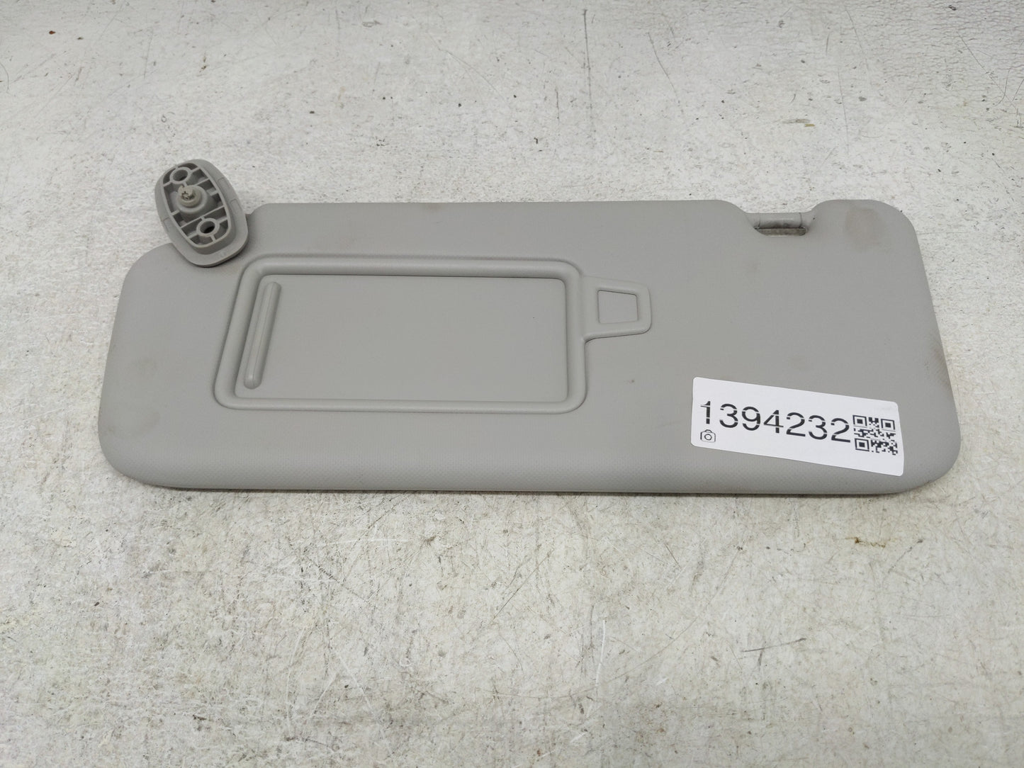 2021-2022 Kia Seltos Sun Visor Shade Replacement Driver Left Mirror Fits Fits 2021 2022 OEM Used Auto Parts - Oemusedautopar