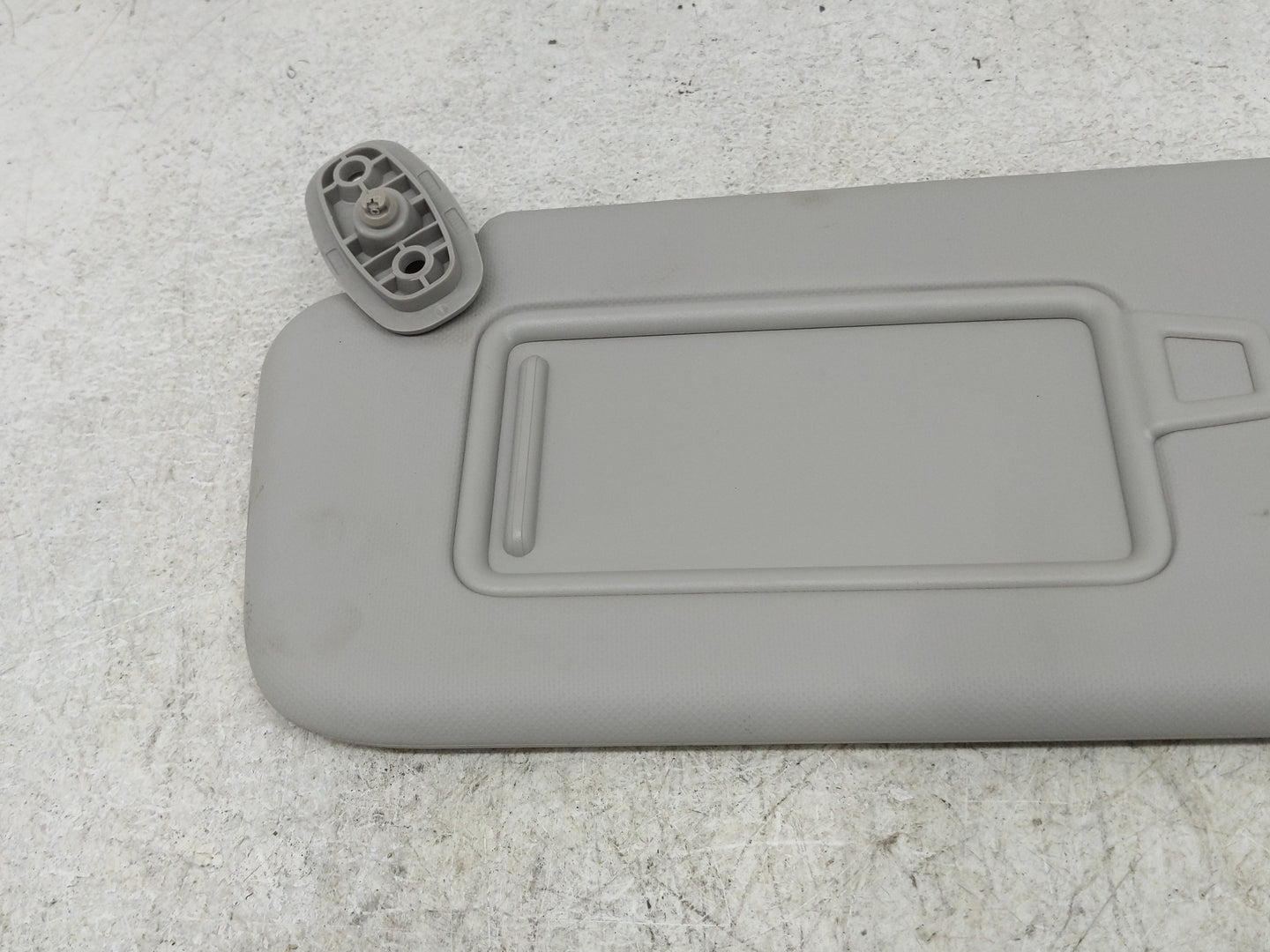 2021-2022 Kia Seltos Sun Visor Shade Replacement Driver Left Mirror Fits Fits 2021 2022 OEM Used Auto Parts - Oemusedautopar