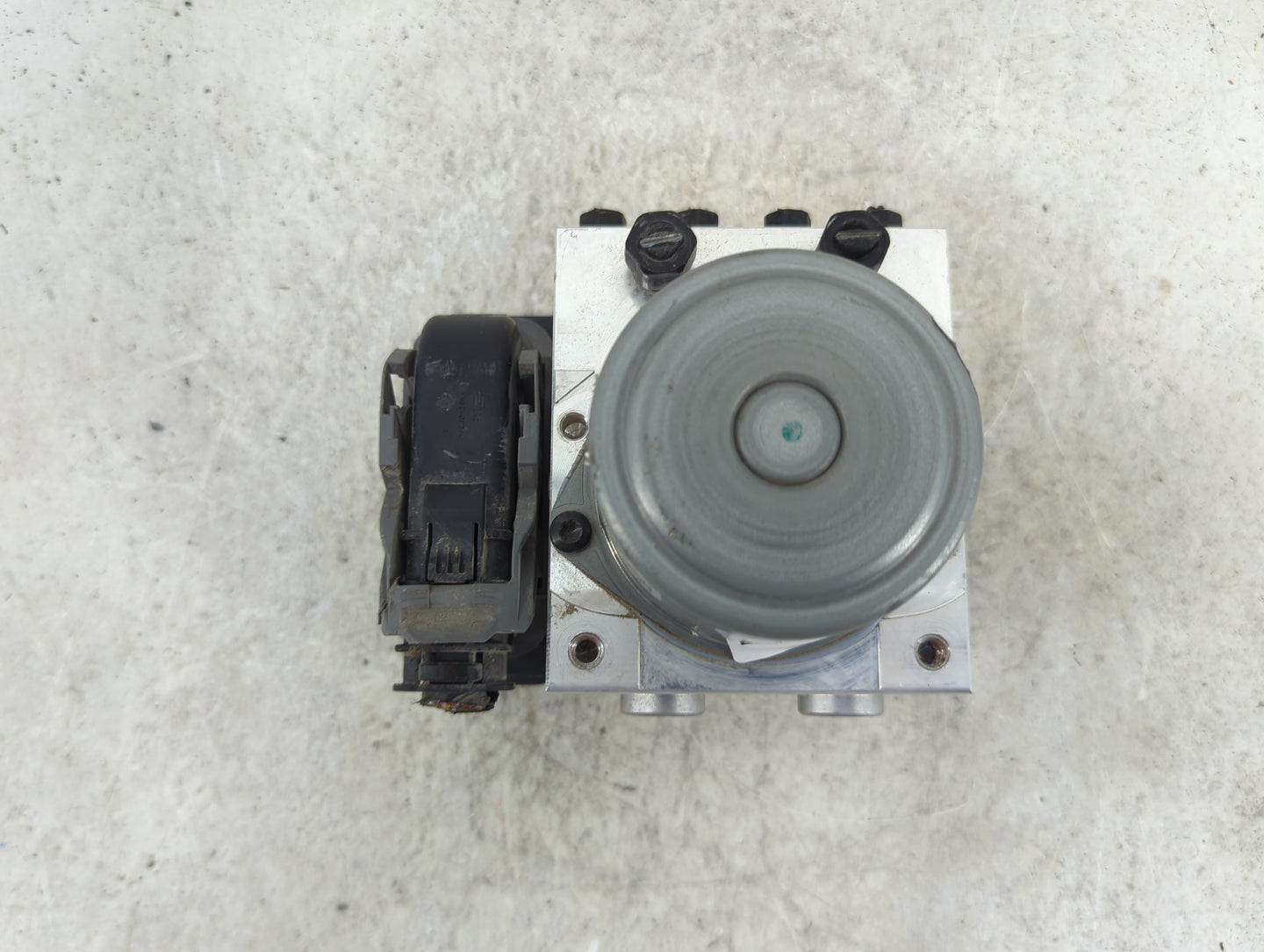 2021-2022 Kia Seltos ABS Pump Control Module Replacement P/N:58910-Q5200 58920-Q5200, 58900-Q5200, 58920-Q5600 Fits Fits 202