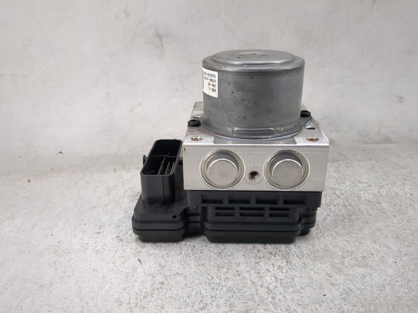 2021-2022 Kia Seltos ABS Pump Control Module Replacement P/N:58900-Q5100 61589-41600, 58910-Q5100 Fits Fits 2021 2022 OEM Us