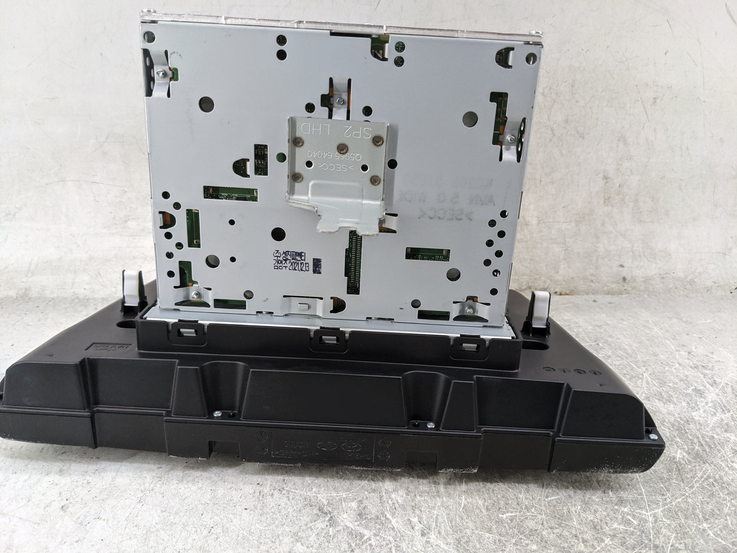 2022 Kia Seltos Radio AM FM Cd Player Receiver Replacement P/N:96560-Q5220DHV ATBB0THAN Fits OEM Used Auto Parts - Oemusedau