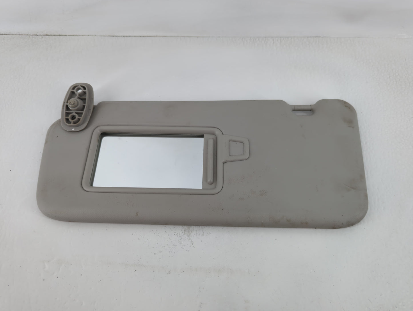 2021-2022 Kia Seltos Sun Visor Shade Replacement Driver Left Mirror Fits Fits 2021 2022 OEM Used Auto Parts - Oemusedautopar