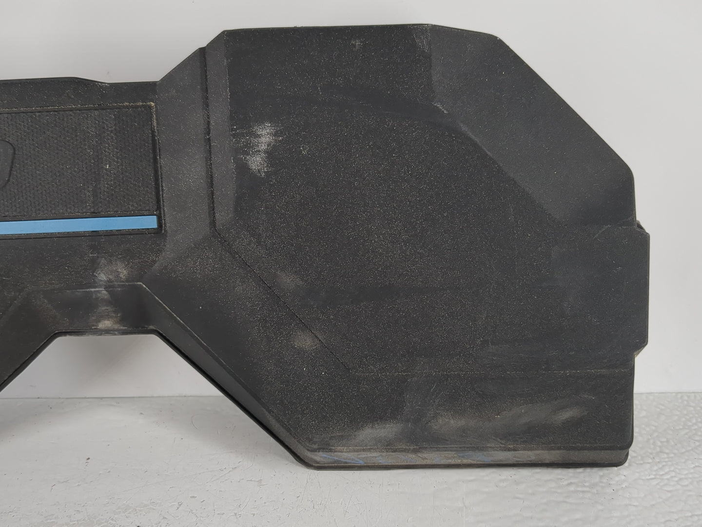2022 Kia Sorento Engine Cover - Oemusedautoparts1.com