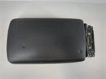 compare product 2021 Kia Sorento Center Console Armrest Cover Lid Fits OEM Used Auto Parts