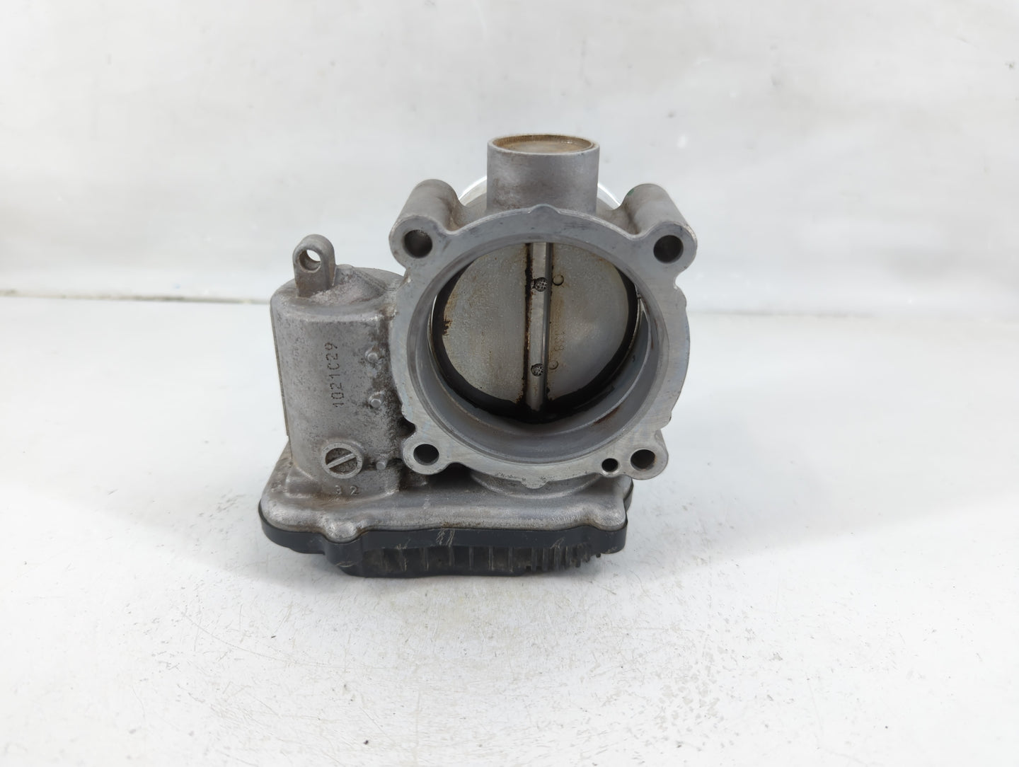 2021 Kia Sorento Throttle Body P/N:35100-2S000 Fits Fits 2020 2022 2023 OEM Used Auto Parts - Oemusedautoparts1.com