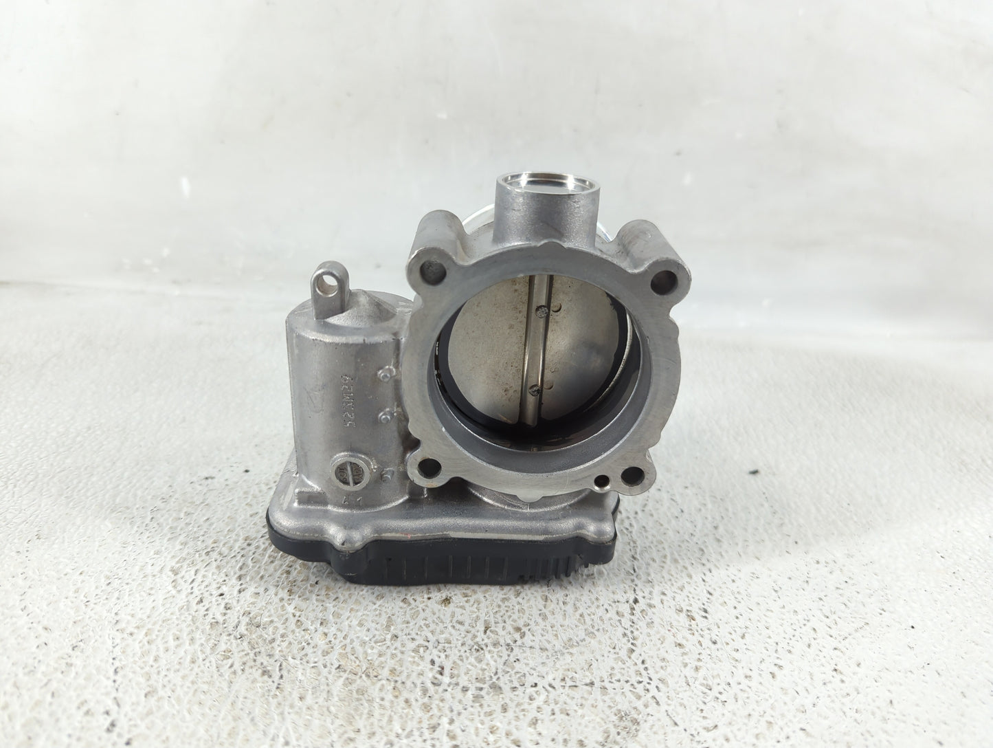 2021 Kia Sorento Throttle Body P/N:35100-2S000 Fits Fits 2020 2022 2023 OEM Used Auto Parts - Oemusedautoparts1.com