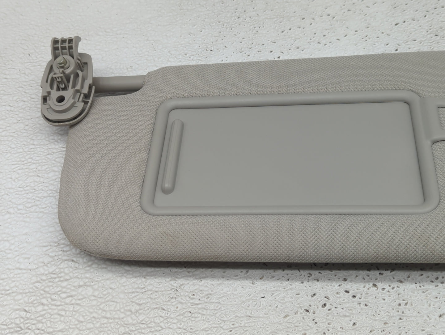 2021 Kia Sorento Sun Visor Shade Replacement Driver Left Mirror Fits OEM Used Auto Parts - Oemusedautoparts1.com