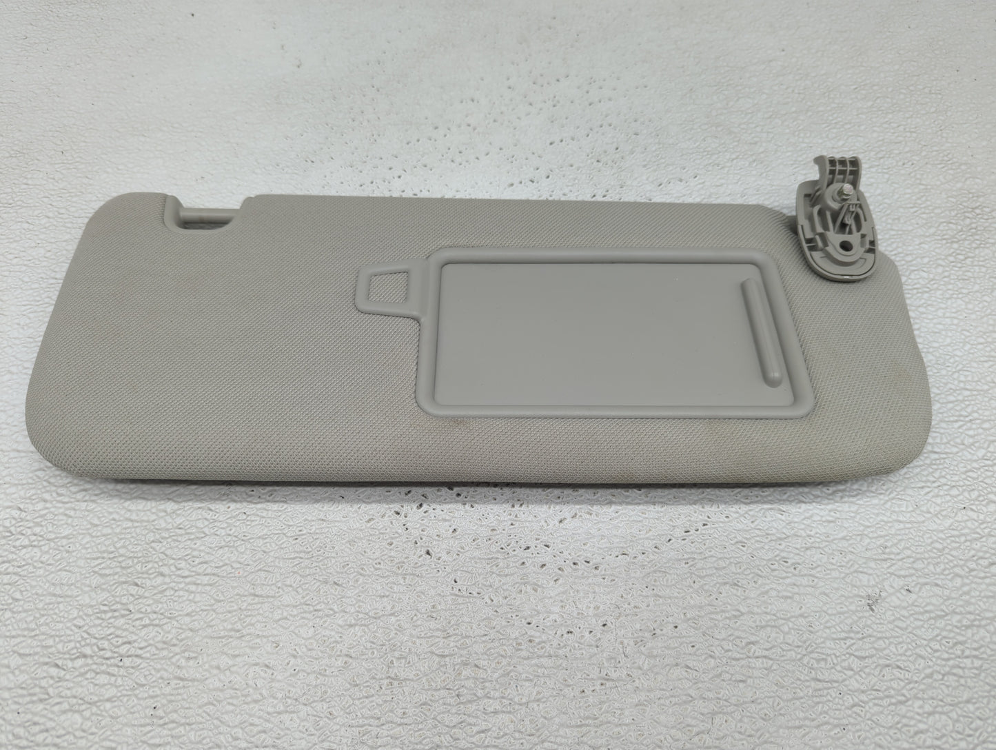 2021 Kia Sorento Sun Visor Shade Replacement Passenger Right Mirror Fits OEM Used Auto Parts - Oemusedautoparts1.com