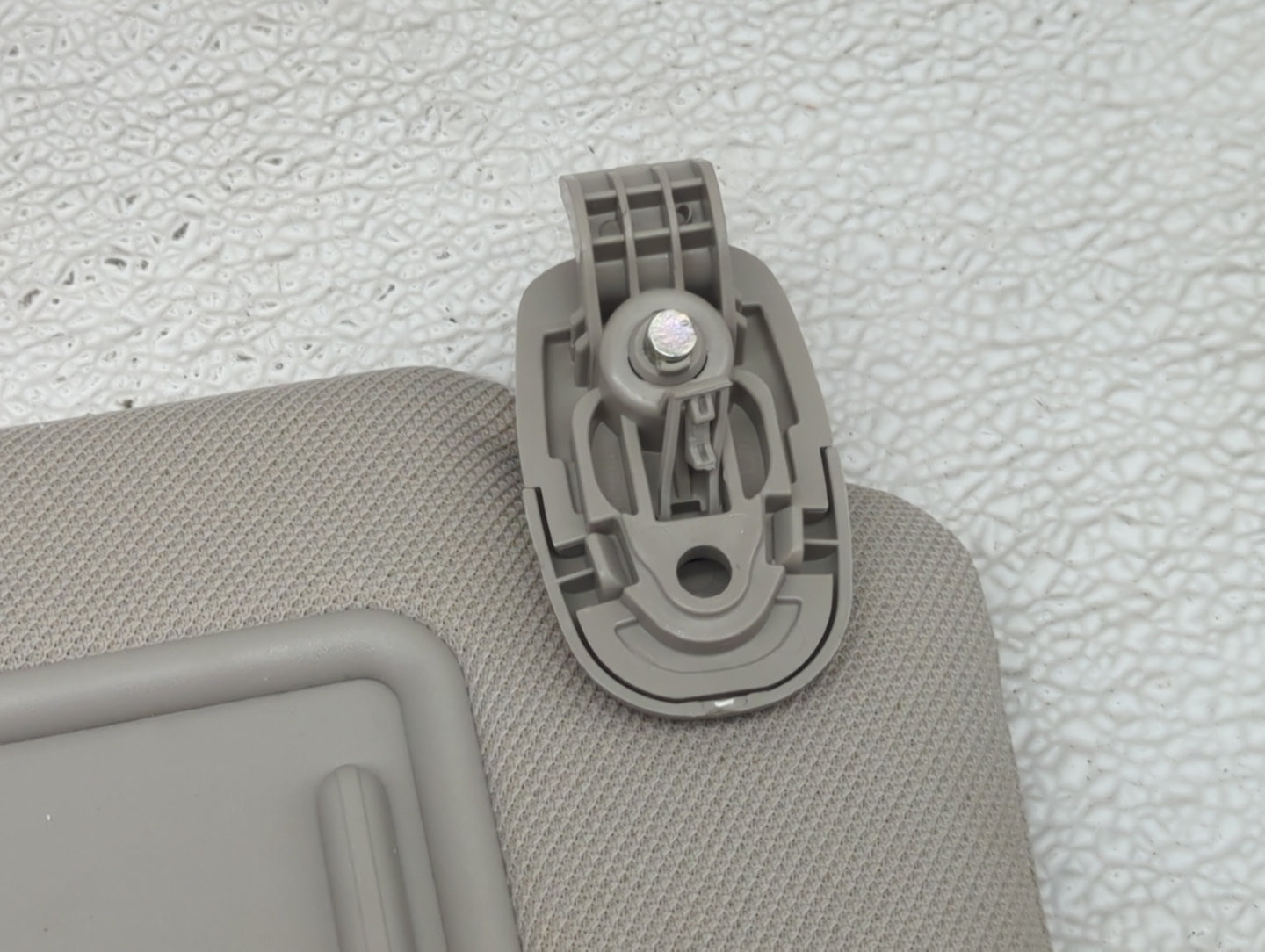 2021 Kia Sorento Sun Visor Shade Replacement Passenger Right Mirror Fits OEM Used Auto Parts - Oemusedautoparts1.com
