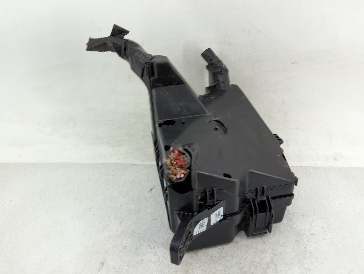 2022 Kia Sorento Fusebox Fuse Box Panel Relay Module Fits OEM Used Auto Parts - Oemusedautoparts1.com
