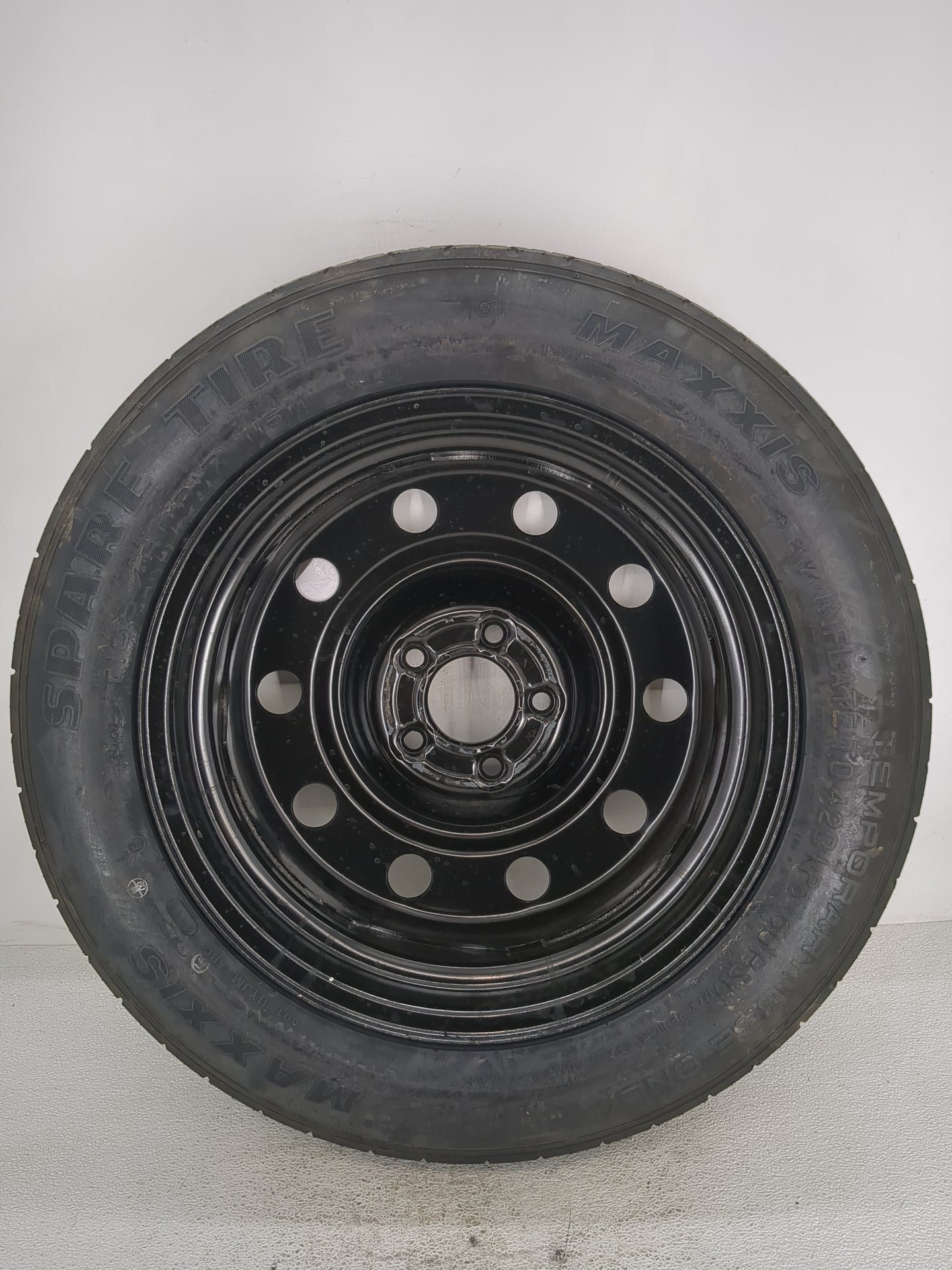 2021-2022 Kia Sorento Spare Donut Tire Wheel Rim Oem - Oemusedautoparts1.com