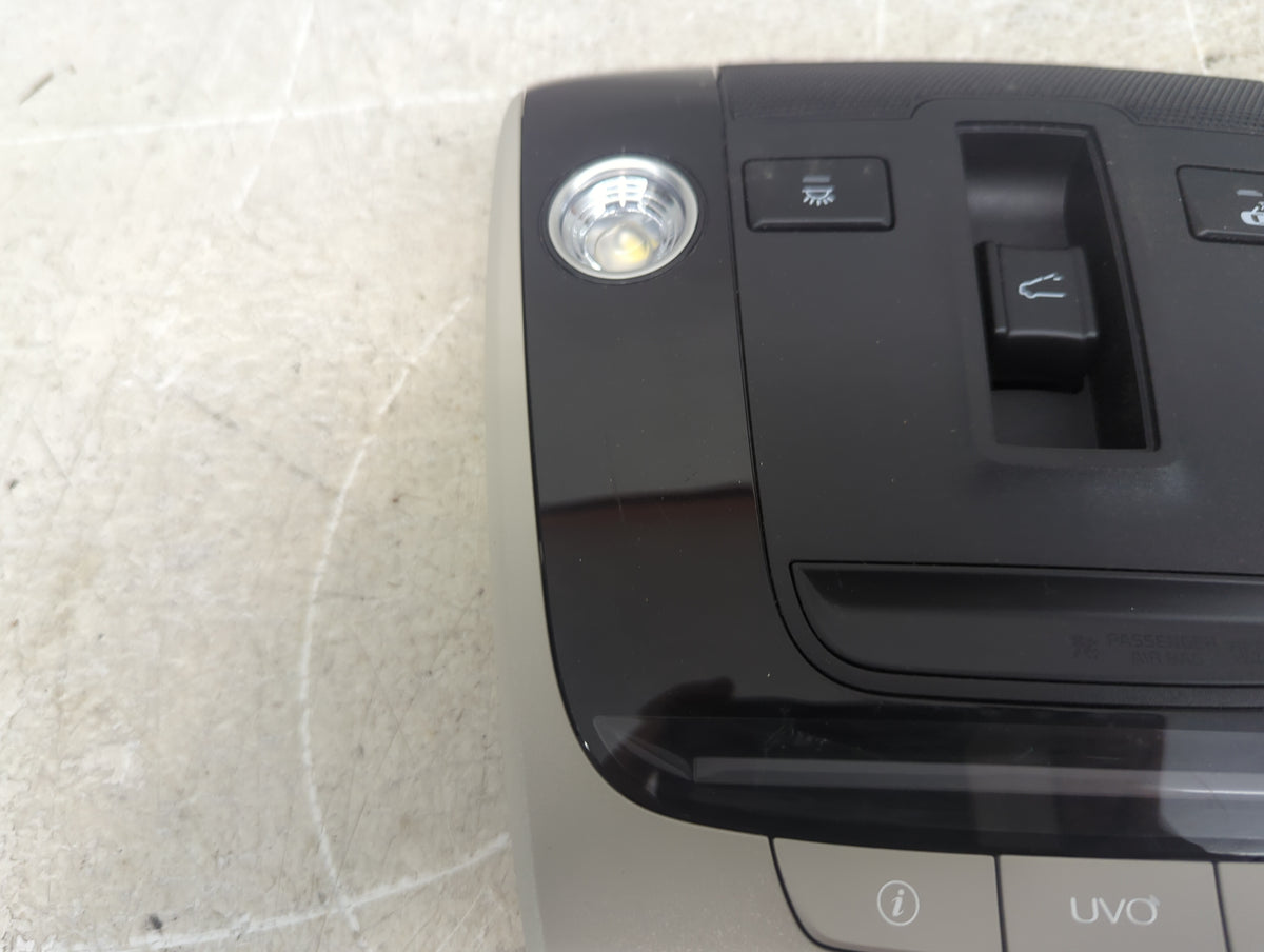 2021-2021 Kia Sorento Overhead Console W/rear Climate Control 1482735 - Oemusedautoparts1.com