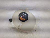 2021-2021 Kia Sorento Radiator Coolant Overflow Expansion Tank Bottle - Oemusedautoparts1.com