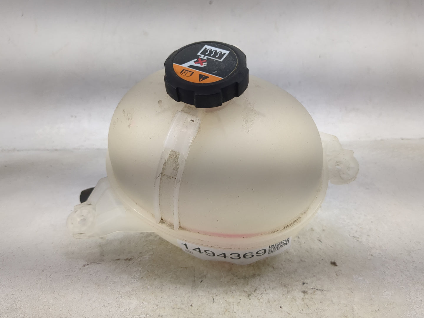 2021-2021 Kia Sorento Radiator Coolant Overflow Expansion Tank Bottle - Oemusedautoparts1.com