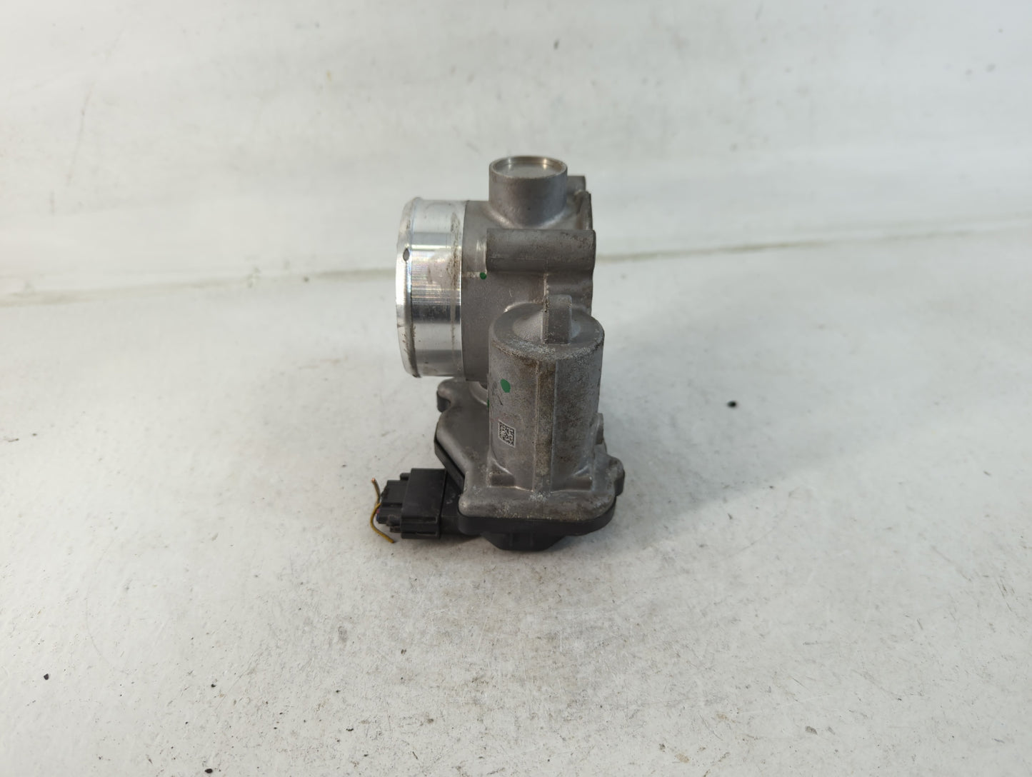 2021 Kia Sorento Throttle Body P/N:35100-2S000 Fits Fits 2020 2022 2023 OEM Used Auto Parts - Oemusedautoparts1.com