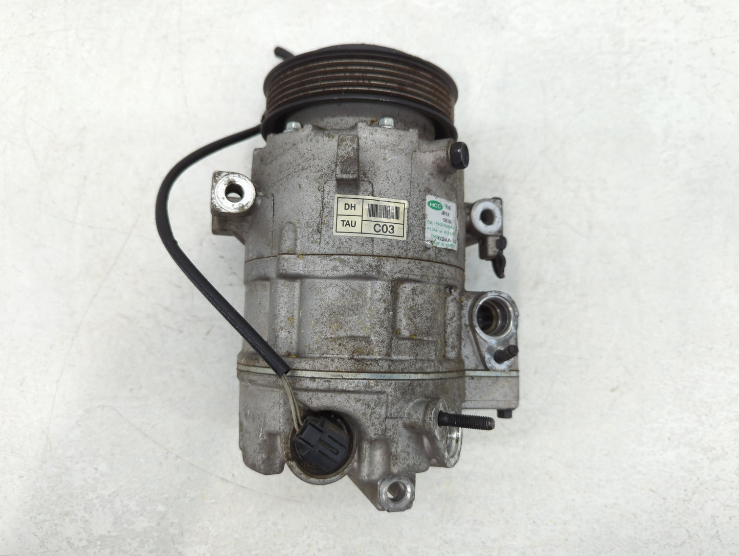 2021-2021 Kia Sorento Air Conditioning A/c Ac Compressor Oem - Oemusedautoparts1.com